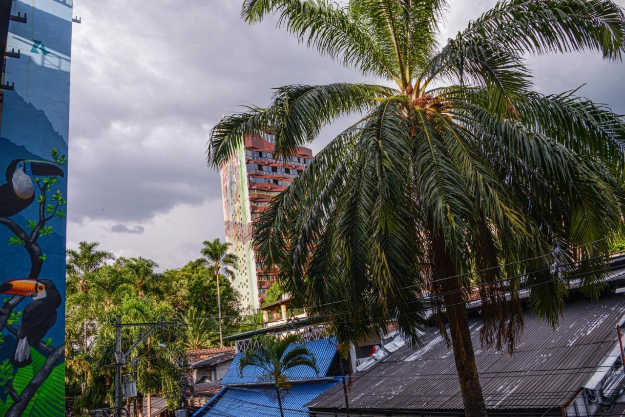 Ferienwohnung Apartamento Lleras Ac Hot Tub Medellín Exterior foto